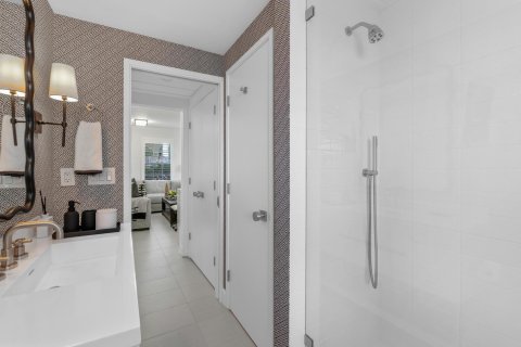 Condo in Palm Beach, Florida, 1 bedroom  № 2184931 - photo 14