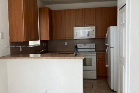 Touwnhouse à vendre à Homestead, Floride: 3 chambres, 132.2 m2 № 1691734 - photo 6