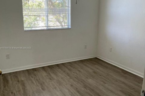 Touwnhouse à vendre à Homestead, Floride: 3 chambres, 132.2 m2 № 1691734 - photo 12