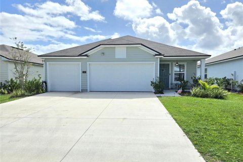 House in Palm Coast, Florida 4 bedrooms, 199.46 sq.m. № 2213518