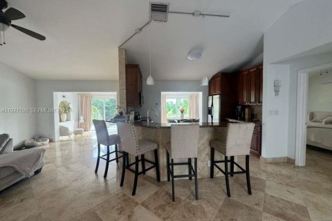 Снять в аренду виллу или дом в Дирфилд-Бич, Флорида 3 спальни, 152.55м2, № 1988093 - фото 16