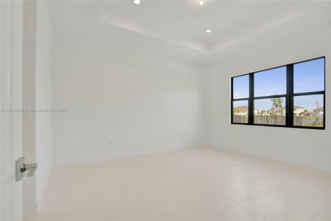 Купить виллу или дом в Палм-Бич-Гарденс, Флорида 2 спальни, № 1968774 - фото 26