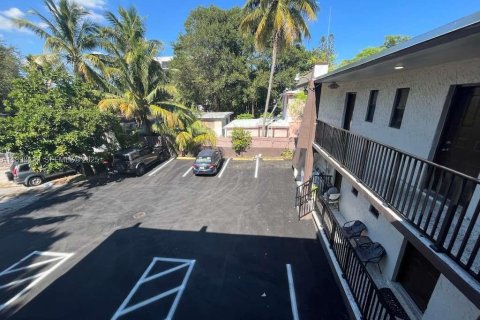 Снять в аренду квартиру в Майами, Флорида 2 спальни, 76.09м2, № 1949442 - фото 12