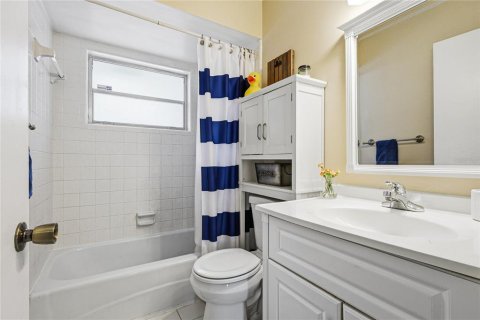 Casa en venta en Bradenton, Florida, 3 dormitorios, 130.81 m2 № 2223247 - foto 16