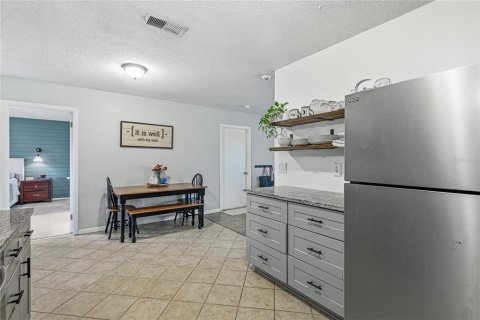 Casa en venta en Bradenton, Florida, 3 dormitorios, 130.81 m2 № 2223247 - foto 8