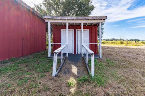Propiedad comercial en alquiler en Webster, Florida, 408.77 m2 № 1758106 - foto 3