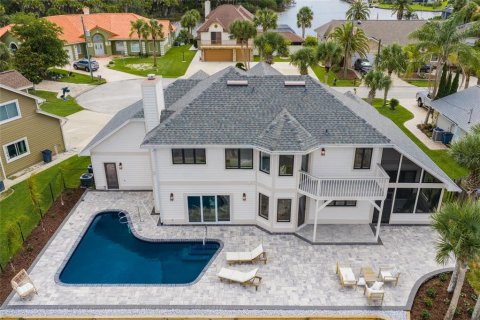 House in Palm Coast, Florida 5 bedrooms, 297.47 sq.m. № 2199047 - photo 2