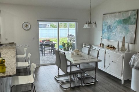 Villa ou maison à vendre à Cape Coral, Floride: 3 chambres № 2046153 - photo 7