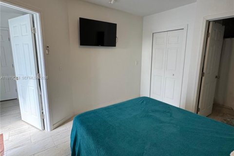 Villa ou maison à vendre à Cape Coral, Floride: 3 chambres № 2046153 - photo 14