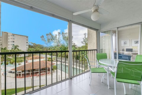 Condo à Lauderhill, Floride, 2 chambres  № 2084798