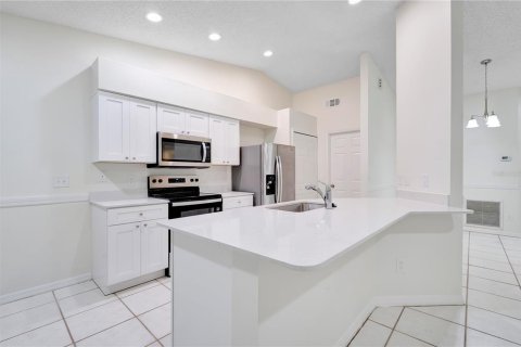 Villa ou maison à vendre à Orlando, Floride: 3 chambres, 124.02 m2 № 2411703 - photo 12