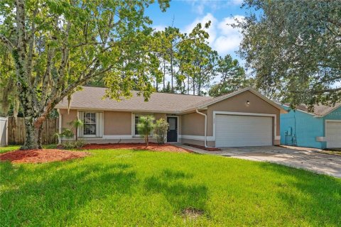 Villa ou maison à vendre à Orlando, Floride: 3 chambres, 124.02 m2 № 2411703 - photo 2