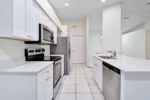 Villa ou maison à vendre à Orlando, Floride: 3 chambres, 124.02 m2 № 2411703 - photo 11
