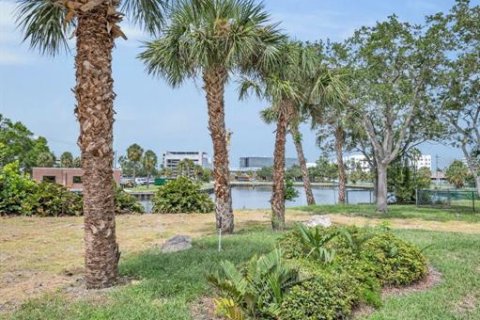Terreno en venta en Tampa, Florida № 1910722 - foto 24