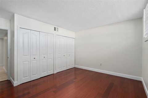 Condo in Maitland, Florida, 2 bedrooms № 2209162 - photo 20