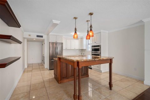 Condo in Maitland, Florida, 2 bedrooms № 2209162 - photo 7