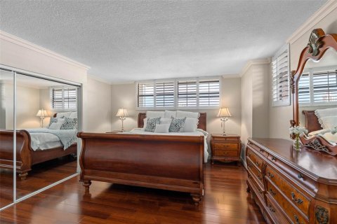 Condo in Maitland, Florida, 2 bedrooms № 2209162 - photo 27