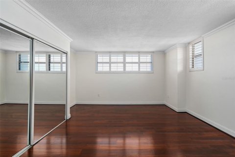 Condo in Maitland, Florida, 2 bedrooms № 2209162 - photo 17