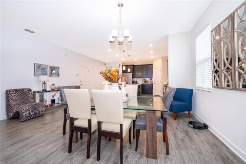 Casa en venta en Orlando, Florida, 3 dormitorios, 194.07 m2 № 2386543 - foto 17