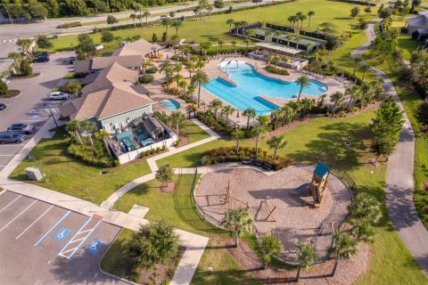 Casa en venta en Orlando, Florida, 3 dormitorios, 194.07 m2 № 2386543 - foto 8
