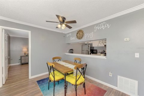 Condo in Bradenton, Florida, 2 bedrooms  № 2110553 - photo 10