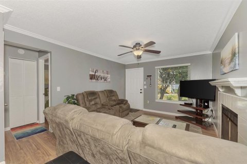 Condo in Bradenton, Florida, 2 bedrooms  № 2110553 - photo 6