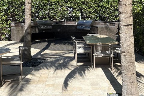 Condominio en alquiler en Miami, Florida, 2 dormitorios, 95.78 m2 № 2058555 - foto 23