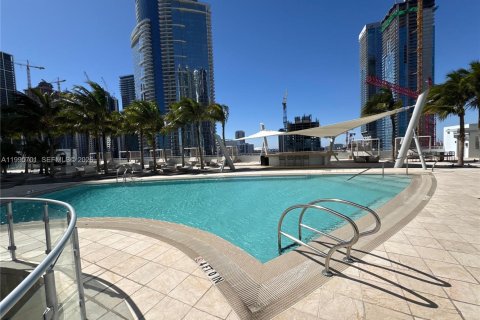 Condominio en alquiler en Miami, Florida, 2 dormitorios, 95.78 m2 № 2058555 - foto 20