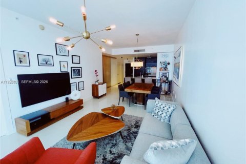 Condominio en alquiler en Miami, Florida, 2 dormitorios, 95.78 m2 № 2058555 - foto 5