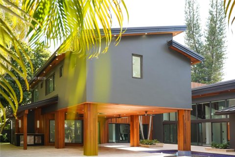 Casa en venta en Miami, Florida, 5 dormitorios, 414.25 m2 № 2000314 - foto 10