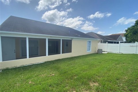 Villa ou maison à louer à Kissimmee, Floride: 3 chambres, 150.97 m2 № 2115168 - photo 5