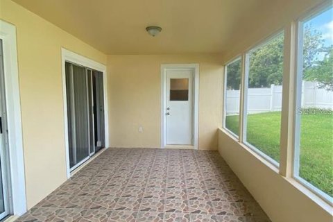 Villa ou maison à louer à Kissimmee, Floride: 3 chambres, 150.97 m2 № 2115168 - photo 11