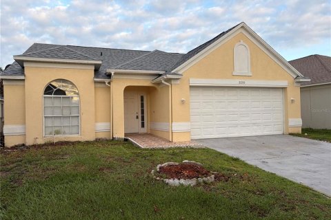 Villa ou maison à louer à Kissimmee, Floride: 3 chambres, 150.97 m2 № 2115168 - photo 2