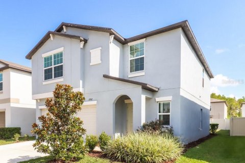 House in Lutz, Florida 5 bedrooms, 205.96 sq.m. № 2210689 - photo 4