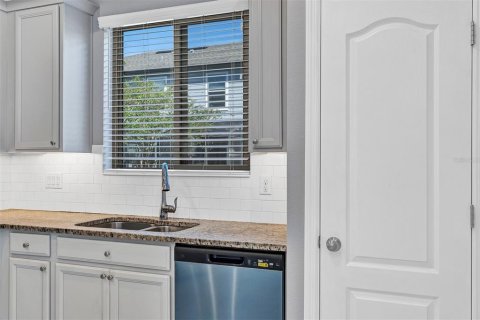 Touwnhouse à louer à Sanford, Floride: 3 chambres, 160.16 m2 № 2405304 - photo 12