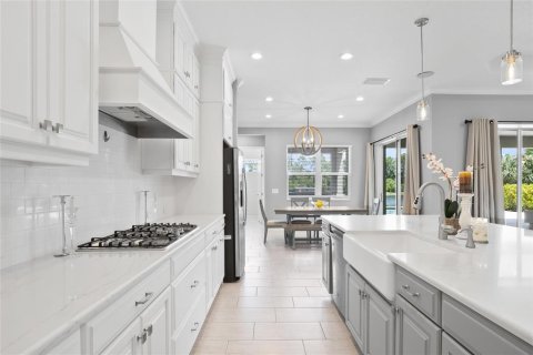 House in Venice, Florida 5 bedrooms, 344.3 sq.m. № 1338718 - photo 9
