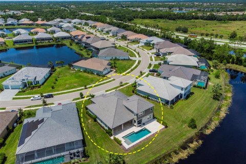 House in Venice, Florida 5 bedrooms, 344.3 sq.m. № 1338718 - photo 4