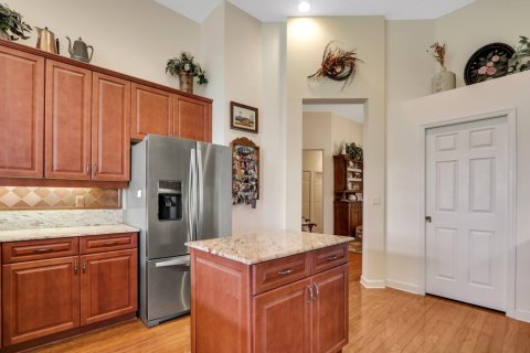 House in Port St. Lucie, Florida 3 bedrooms, 215.72 sq.m. № 2250115 - photo 27
