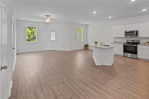 Adosado en venta en Kissimmee, Florida, 3 dormitorios, 151.9 m2 № 2214777 - foto 4