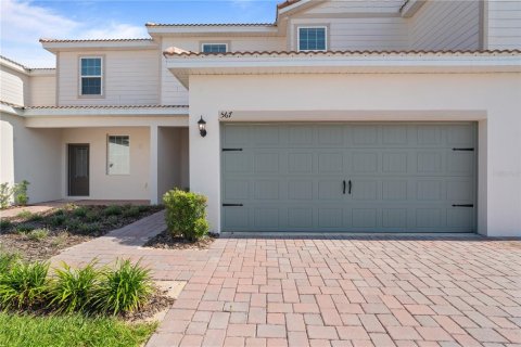Adosado en venta en Kissimmee, Florida, 3 dormitorios, 151.9 m2 № 2214777 - foto 2