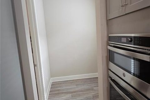 Снять в аренду виллу или дом в Палм-Кост, Флорида 1 комната, 205.87м2, № 2099331 - фото 12