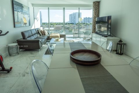 Copropriété à vendre à Aventura, Floride: 2 chambres, 127.83 m2 № 1958812 - photo 4