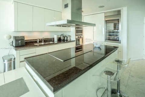 Copropriété à vendre à Aventura, Floride: 2 chambres, 127.83 m2 № 1958812 - photo 7