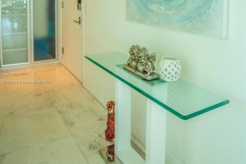 Copropriété à vendre à Aventura, Floride: 2 chambres, 127.83 m2 № 1958812 - photo 19