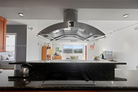 Condominio en venta en Fort Lauderdale, Florida, 1 dormitorio, 80.82 m2 № 1863639 - foto 5