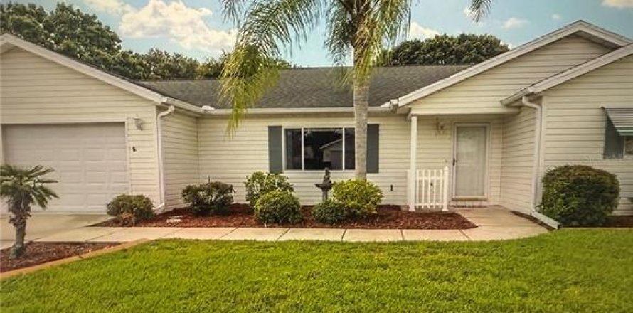 Villa ou maison à Summerfield, Floride 2 chambres, 161.19 m2 № 2125690