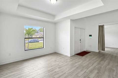 Купить виллу или дом в Лихай-Эйкерс, Флорида 3 комнаты, 200.95м2, № 2247067 - фото 10