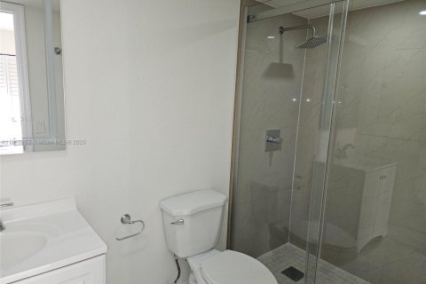 Condo in Miami, Florida, 3 bedrooms № 1974453 - photo 30