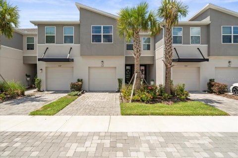 Townhouse in Wesley Chapel, Florida 3 bedrooms, 156.08 sq.m. № 1912739 - photo 1