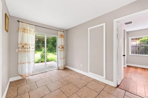 Villa ou maison à vendre à Orlando, Floride: 4 chambres, 137.4 m2 № 2330993 - photo 6
